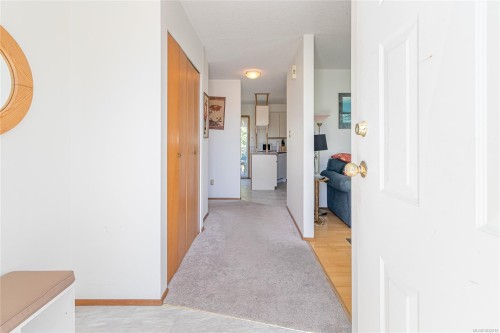 9975 Victoria Rd, Chemainus, BC - Indoor Photo Showing Other Room