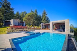 136 Wilkie Way Salt Spring, BC V8K 1E6