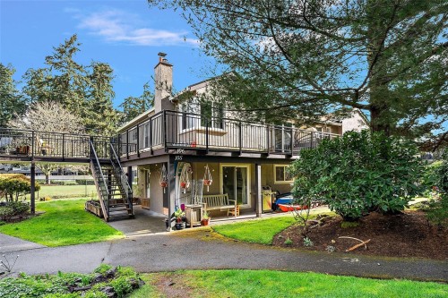 105-1987 Kaltasin Rd  Sooke, BC V9Z 0B6