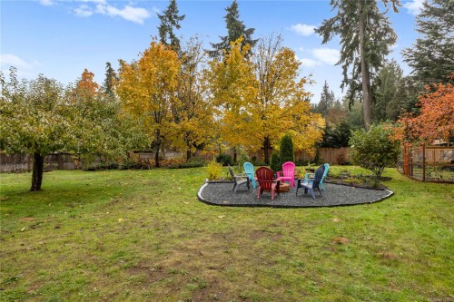 2920 Marshall Rd, Qualicum Beach, BC 