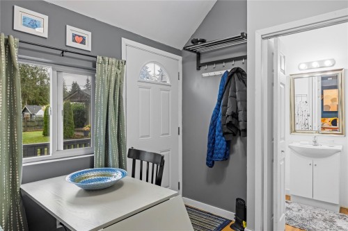 2920 Marshall Rd, Qualicum Beach, BC 