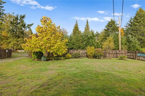 2920 Marshall Rd, Qualicum Beach, BC 