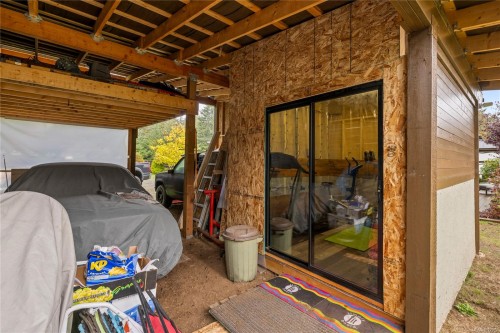 2920 Marshall Rd, Qualicum Beach, BC 