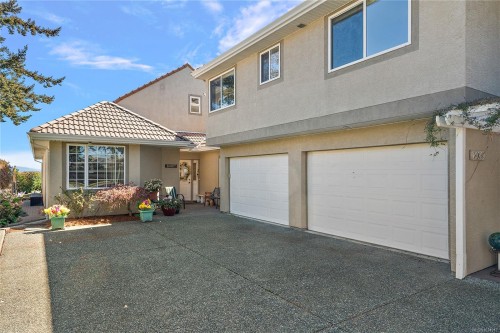 10007 Third St, Sidney, BC 