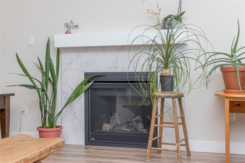 944 Craig Rd, Ladysmith, BC 