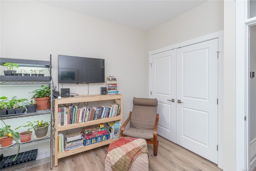 944 Craig Rd, Ladysmith, BC 