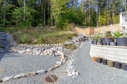 944 Craig Rd, Ladysmith, BC 