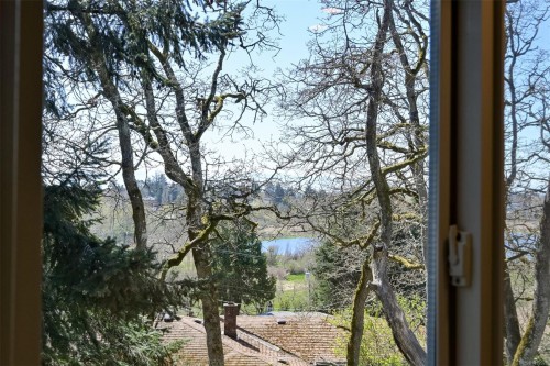 967 Ridgeway St, Saanich, BC 