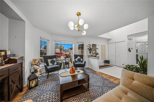 18 Moldan Bay, Winnipeg, MB 