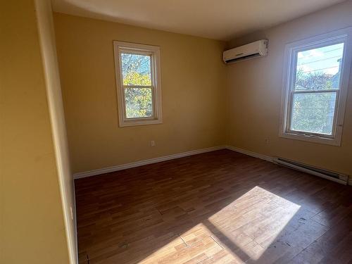 13 Centre Street, Truro, NS 