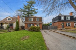 80 Av. de Breslay  Pointe-Claire, QC H9S 4N2