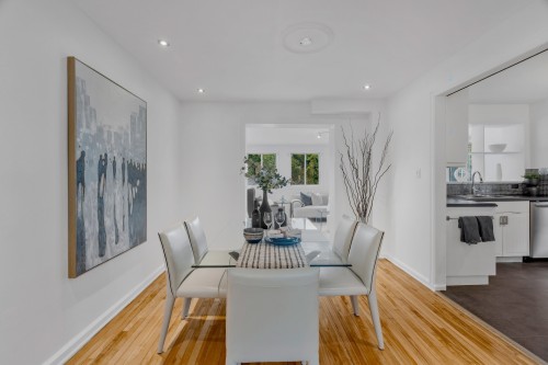Salle à manger - 80 Av. De Breslay, Pointe-Claire, QC - Indoor Photo Showing Dining Room