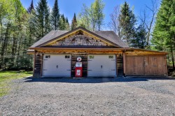 Garage - 