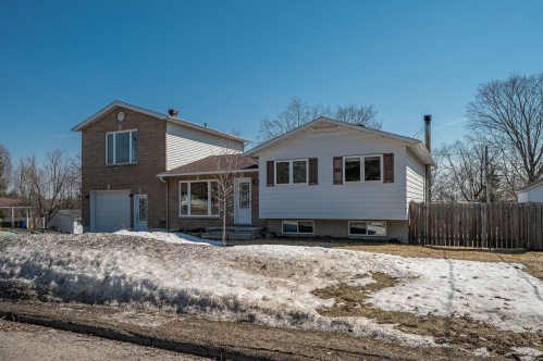Façade - 917 Rue Éva, Saint-Jérôme, QC - Outdoor
