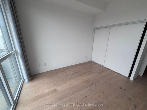 803-7711 Green Vista Gate, Niagara Falls, ON - Indoor Photo Showing Other Room