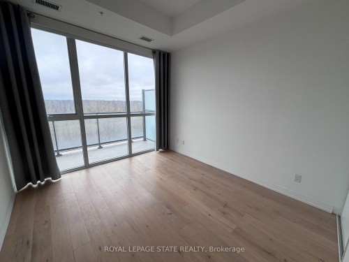 803-7711 Green Vista Gate, Niagara Falls, ON - Indoor Photo Showing Other Room