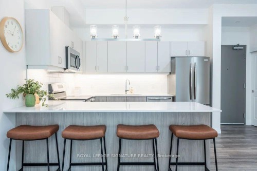 Model-98 Moore Street, St. Thomas, ON - Indoor Photo Showing Kitchen With Stainless Steel Kitchen With Upgraded Kitchen