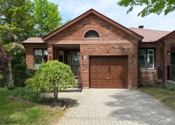 7 Glen Eden Way New Tecumseth, ON L9R 1R4