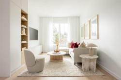 TH7-630 Gorge Rd WESTSaanich, BC V9A 1N5