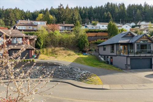 5195 Dewar Rd, Nanaimo, BC 