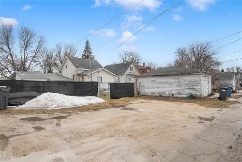 1007 Aberdeen Ave, Winnipeg, MB 