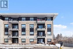302 - 225 WINTERFELL PRIVATE  Ottawa, ON K1G 4J1