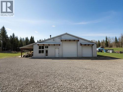 2852 Pinnacles Road, Quesnel, BC - Outdoor