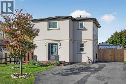 211 BIRCHCLIFFE Crescent  Hamilton, ON L8T 4L1