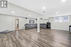 Very spacious Family room - 