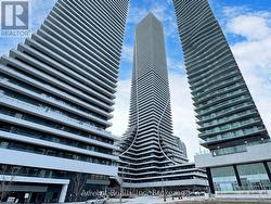 5907 - 30 SHORE BREEZE DRIVE  Toronto, ON M8V 1A1
