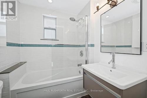 4 Piece Bathroom - 375 Winston Avenue, Ottawa, ON - Indoor Photo Showing Bathroom