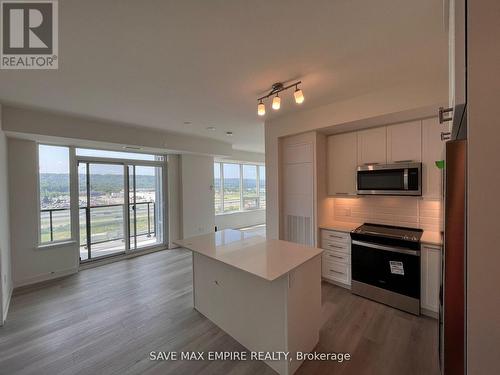 502 - 385 Winston Road, Grimsby, ON - Indoor Photo Showing Kitchen