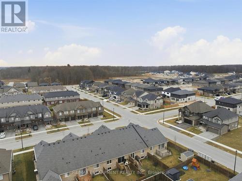 8 Myrtle Street, Pelham, ON - Outdoor With View