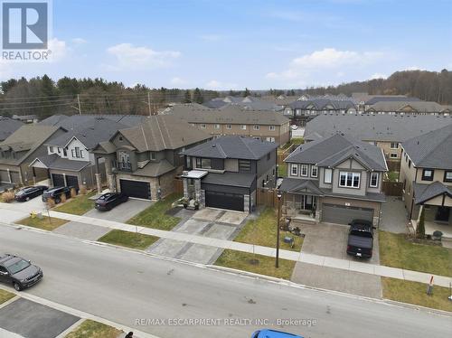 8 Myrtle Street, Pelham, ON - Outdoor With Facade