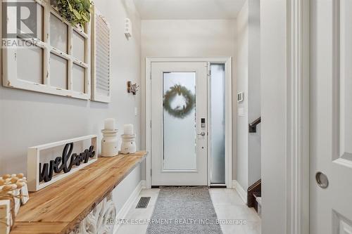 8 Myrtle Street, Pelham, ON - Indoor Photo Showing Other Room