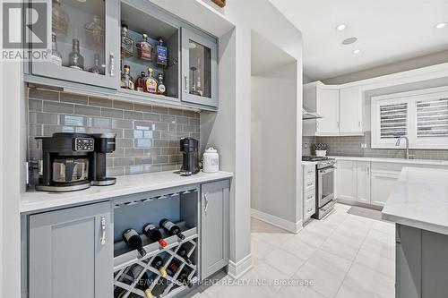 8 Myrtle Street, Pelham, ON - Indoor Photo Showing Kitchen