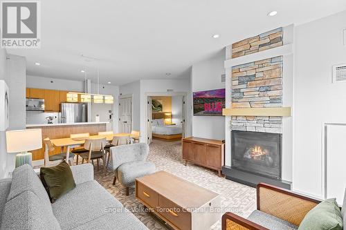 422 - 190 Jozo Weider Boulevard, Blue Mountains, ON - Indoor Photo Showing Living Room With Fireplace