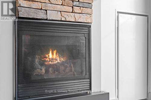 422 - 190 Jozo Weider Boulevard, Blue Mountains, ON - Indoor With Fireplace