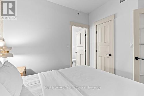 422 - 190 Jozo Weider Boulevard, Blue Mountains, ON - Indoor Photo Showing Bedroom