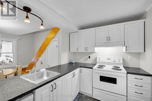 50 Bartholomew Street, Brockville, ON - Indoor Photo Showing Kitchen