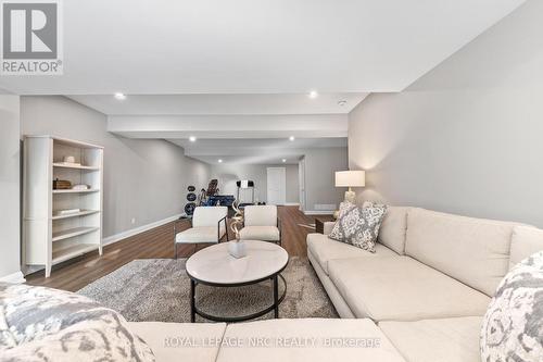 Family Room to unwind (lower level) - 18 - 190 Canboro Road, Pelham (Fonthill), ON - Indoor Photo Showing Living Room