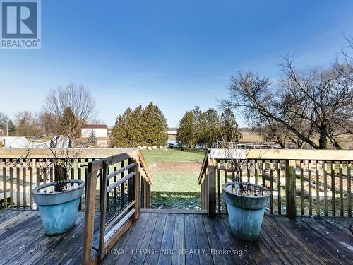 9183 Silver Street, West Lincoln, ON - Outdoor With Deck Patio Veranda