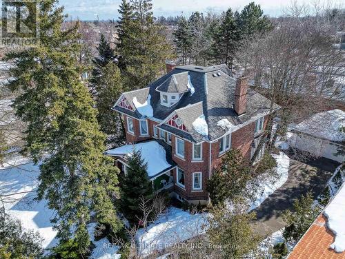 456 Manse Road, Toronto, ON - Outdoor
