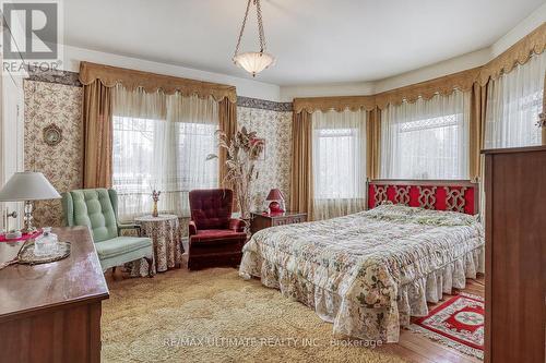 456 Manse Road, Toronto, ON - Indoor Photo Showing Bedroom