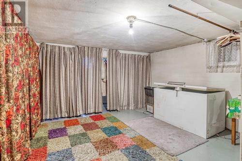 456 Manse Road, Toronto, ON - Indoor