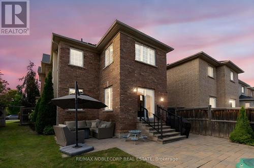 25 Aztec Court, Richmond Hill, ON - Outdoor With Deck Patio Veranda With Exterior