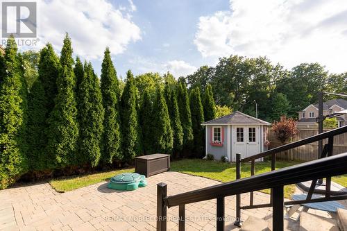 25 Aztec Court, Richmond Hill, ON - Outdoor