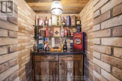 18 Wyndance Way, Uxbridge, ON - Indoor Photo Showing Other Room