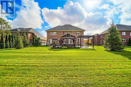 18 Wyndance Way, Uxbridge, ON - Outdoor With Deck Patio Veranda