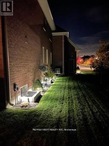 18 Wyndance Way, Uxbridge, ON - Outdoor